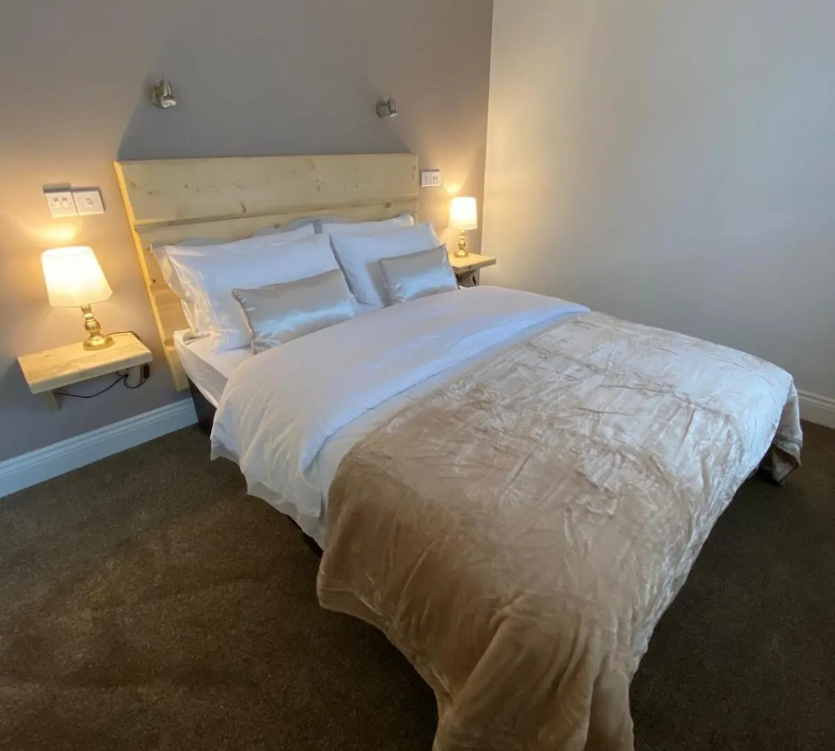 Luxury Home Canary Wharf O2 Arena Greenwich Aircon Sleeps6 E14 London 0*,  Storbritannien