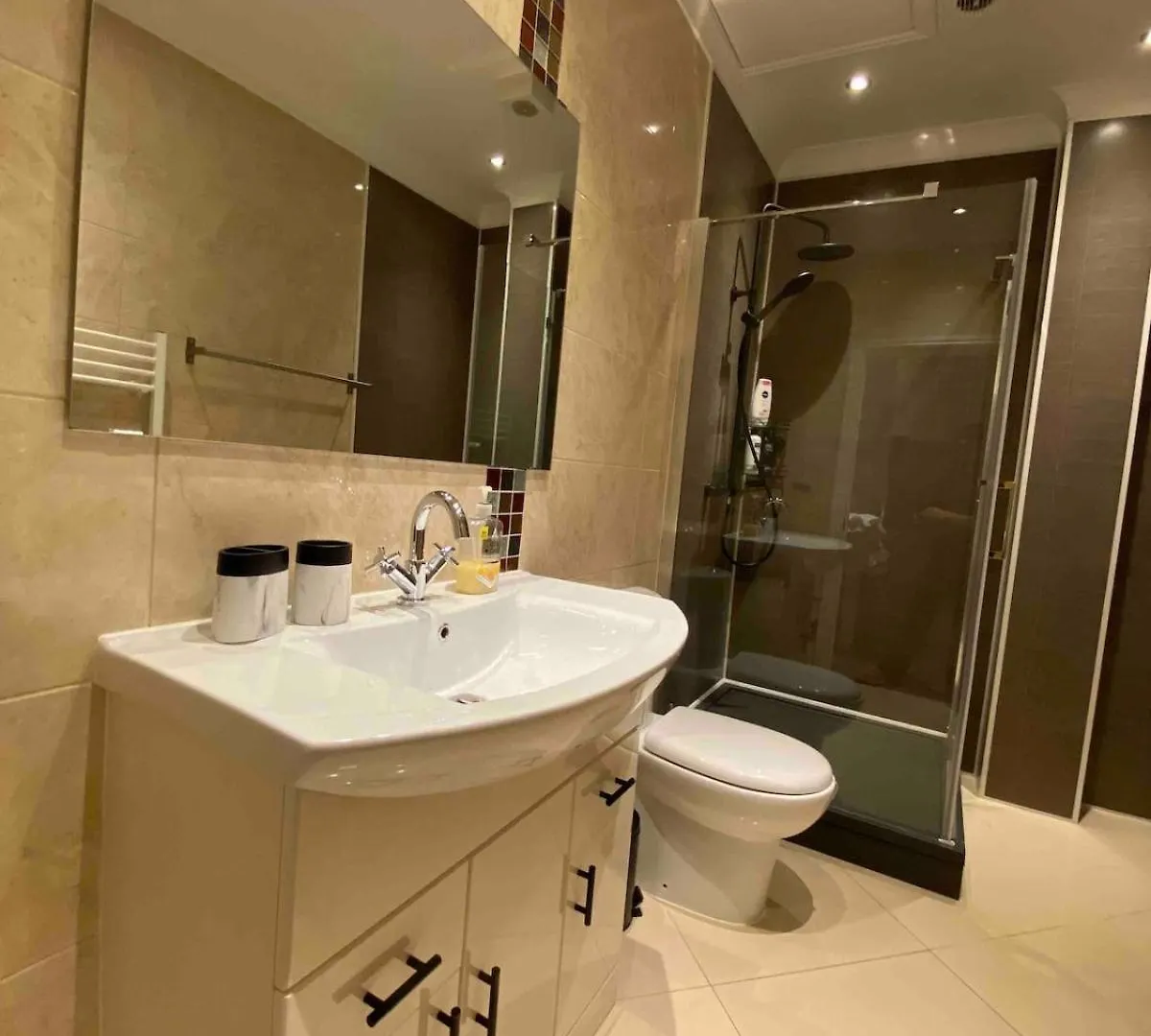 Luxury Home Canary Wharf O2 Arena Greenwich Aircon Sleeps6 E14 London